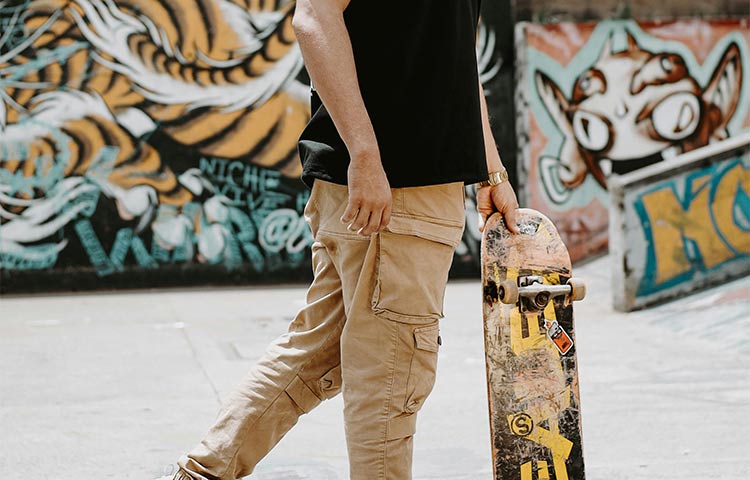 Top 10 Trending Streetwear Brands Dominating 2025